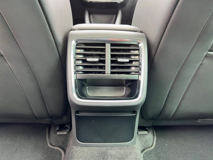 Abbildung Fahrzeugdetailansicht Skoda Octavia - Nr. 33