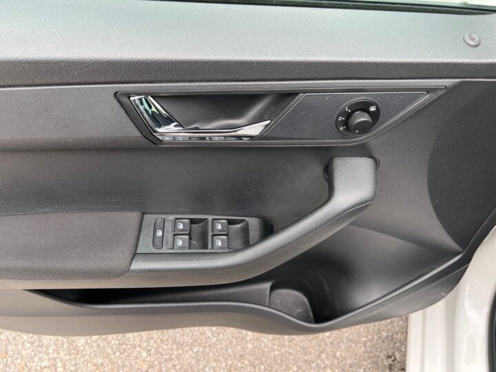 Abbildung Fahrzeugdetailansicht Skoda Fabia - Nr. 29
