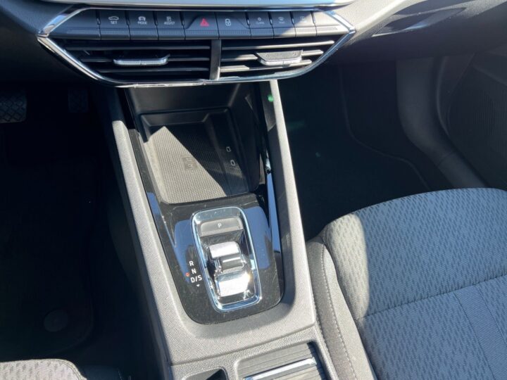 Abbildung Fahrzeugdetailansicht Skoda Octavia - Nr. 28