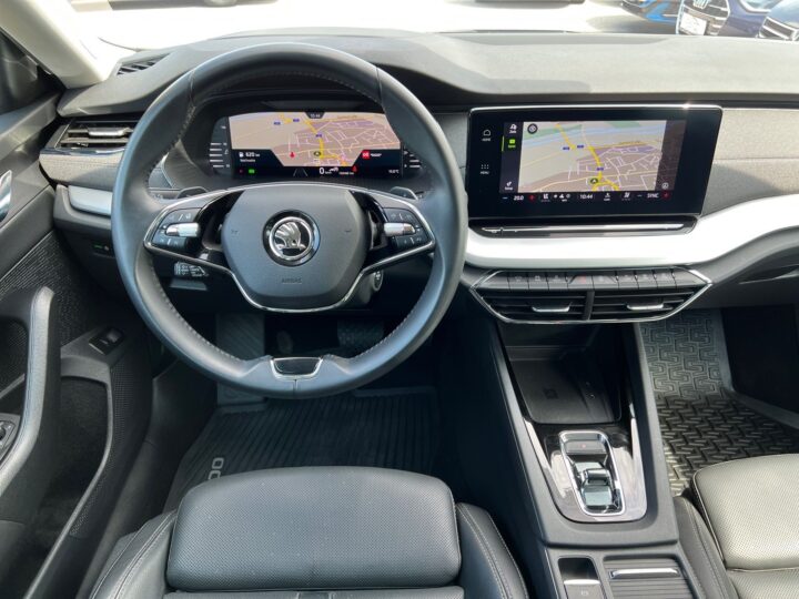 Abbildung Fahrzeugdetailansicht Skoda Octavia - Nr. 10