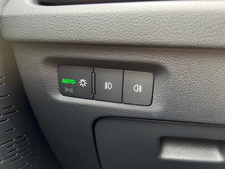 Abbildung Fahrzeugdetailansicht Skoda Octavia - Nr. 47