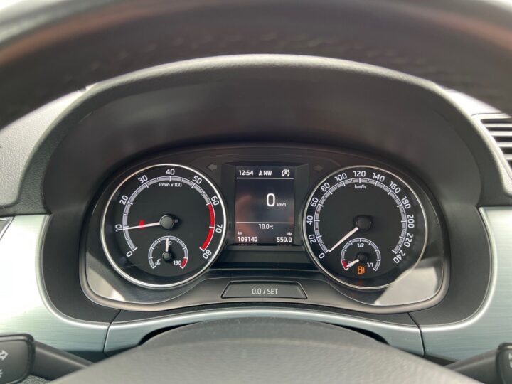 Abbildung Fahrzeugdetailansicht Skoda Fabia - Nr. 16