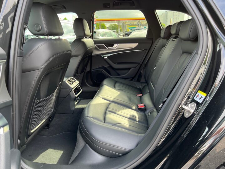 Abbildung Fahrzeugdetailansicht Audi A6 - Nr. 13