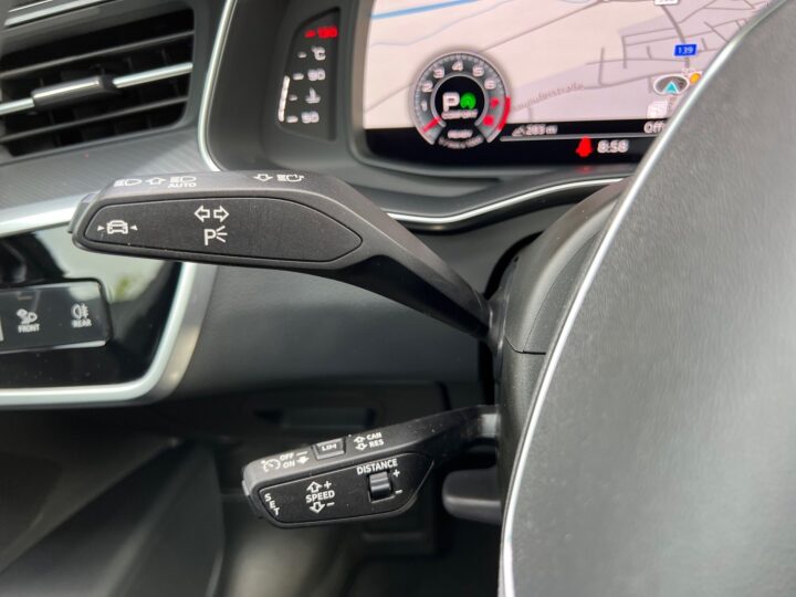 Abbildung Fahrzeugdetailansicht Audi A6 - Nr. 44