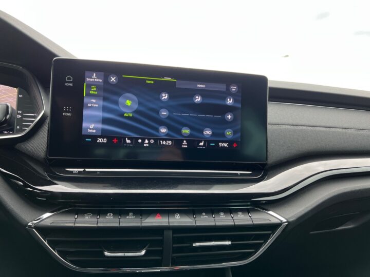 Abbildung Fahrzeugdetailansicht Skoda Octavia - Nr. 26