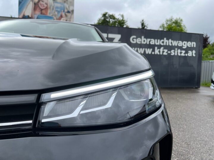 Abbildung Fahrzeugdetailansicht Volkswagen Passat Variant - Nr. 36
