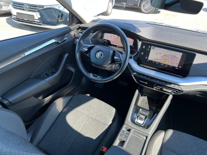 Abbildung Fahrzeugdetailansicht Skoda Octavia - Nr. 11
