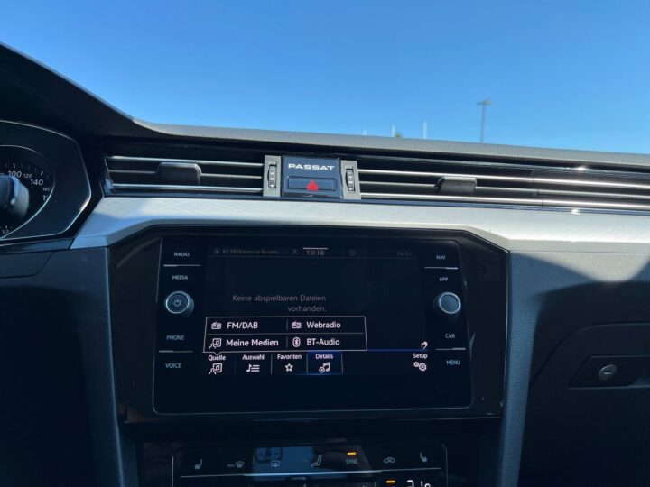 Abbildung Fahrzeugdetailansicht Volkswagen Passat Variant - Nr. 20