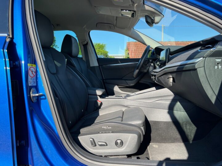 Abbildung Fahrzeugdetailansicht Skoda Octavia - Nr. 34