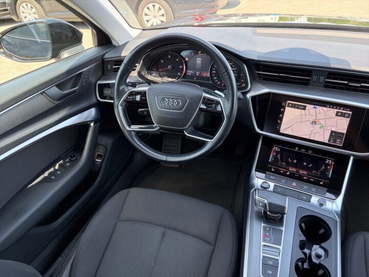Abbildung Fahrzeugdetailansicht Audi A6 - Nr. 11