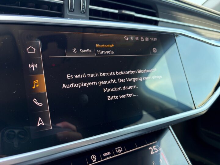 Abbildung Fahrzeugdetailansicht Audi A6 - Nr. 19
