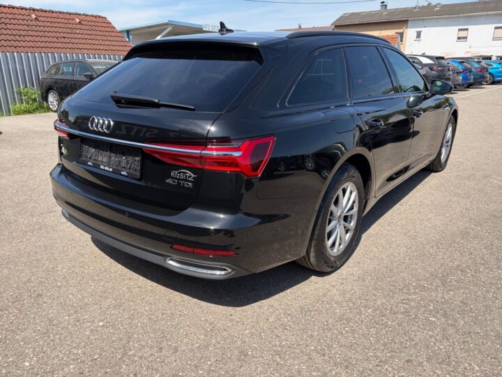 Abbildung Fahrzeugdetailansicht Audi A6 - Nr. 2