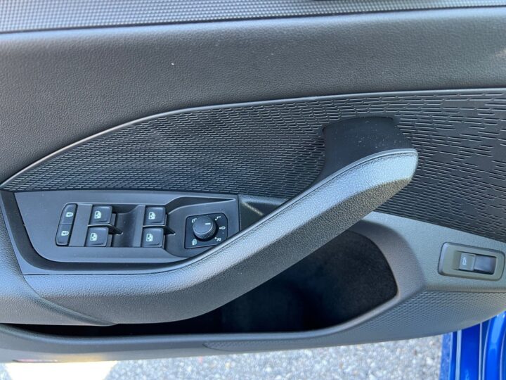 Abbildung Fahrzeugdetailansicht Skoda Octavia - Nr. 32