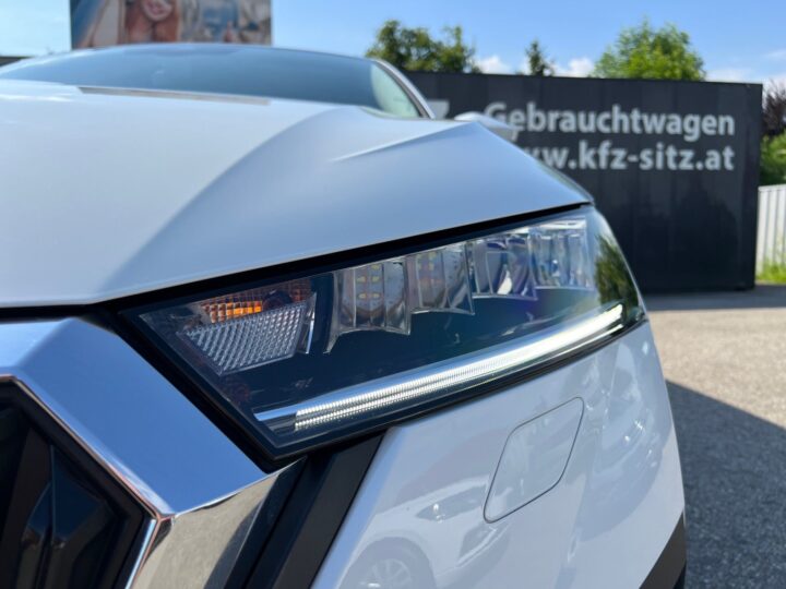 Abbildung Fahrzeugdetailansicht Skoda Octavia - Nr. 36