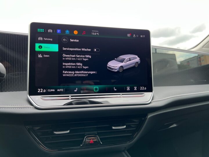 Abbildung Fahrzeugdetailansicht Volkswagen Passat Variant - Nr. 27