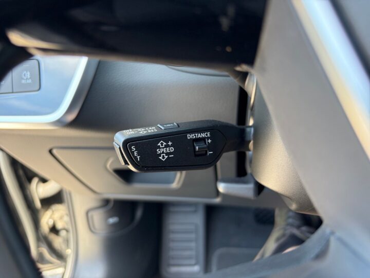 Abbildung Fahrzeugdetailansicht Audi A6 - Nr. 27