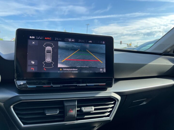 Abbildung Fahrzeugdetailansicht SEAT Leon - Nr. 26