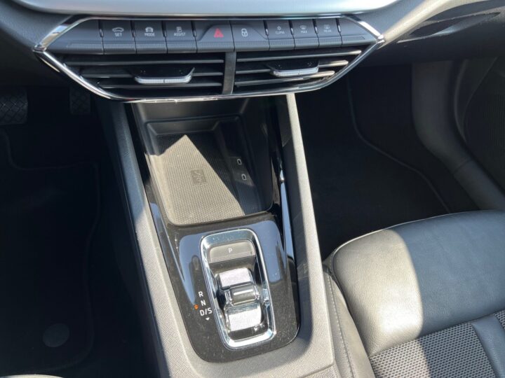 Abbildung Fahrzeugdetailansicht Skoda Octavia - Nr. 29