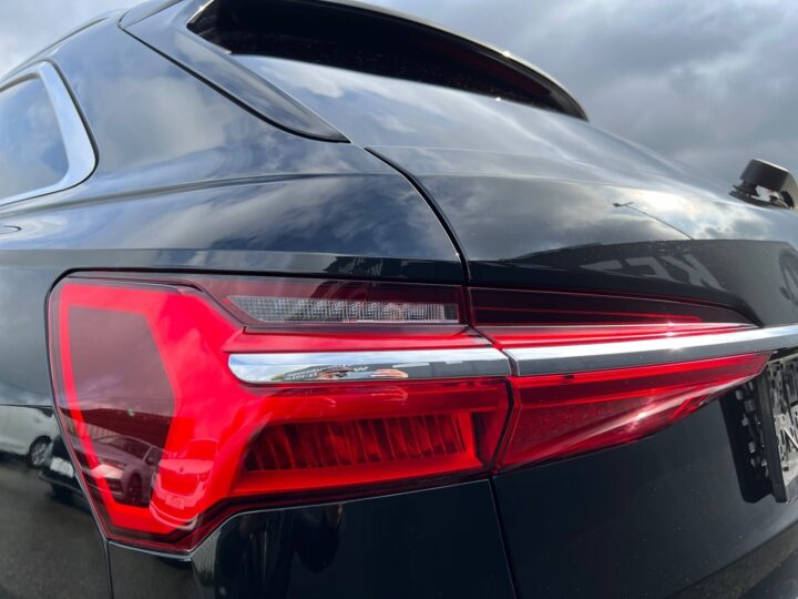 Abbildung Fahrzeugdetailansicht Audi A6 - Nr. 39