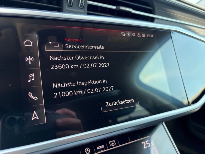 Abbildung Fahrzeugdetailansicht Audi A6 - Nr. 21