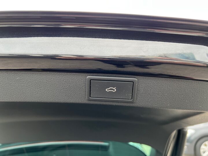 Abbildung Fahrzeugdetailansicht Skoda Octavia - Nr. 40
