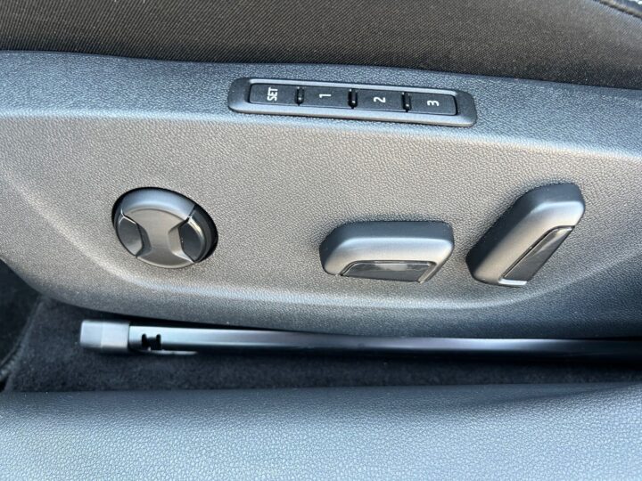 Abbildung Fahrzeugdetailansicht Skoda Octavia - Nr. 31
