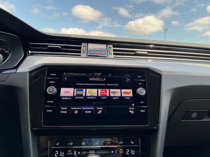 Abbildung Fahrzeugdetailansicht Volkswagen Passat Variant - Nr. 19