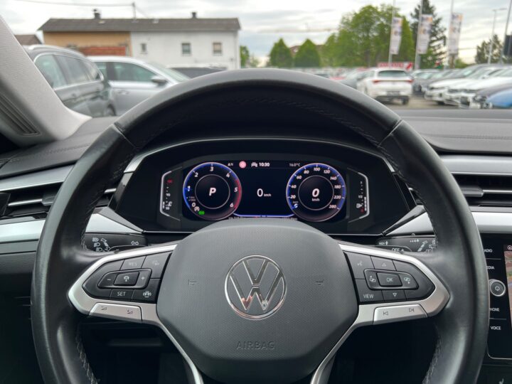 Abbildung Fahrzeugdetailansicht Volkswagen Arteon - Nr. 15