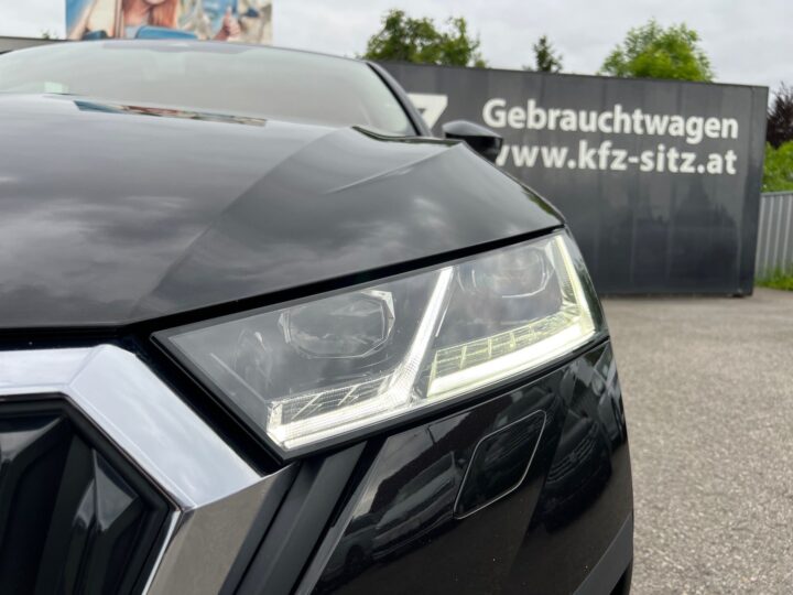 Abbildung Fahrzeugdetailansicht Skoda Octavia - Nr. 36