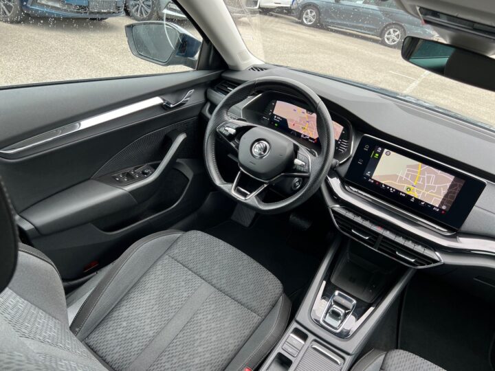 Abbildung Fahrzeugdetailansicht Skoda Octavia - Nr. 11