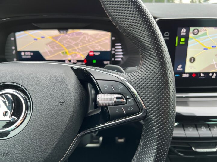 Abbildung Fahrzeugdetailansicht Skoda Octavia - Nr. 43