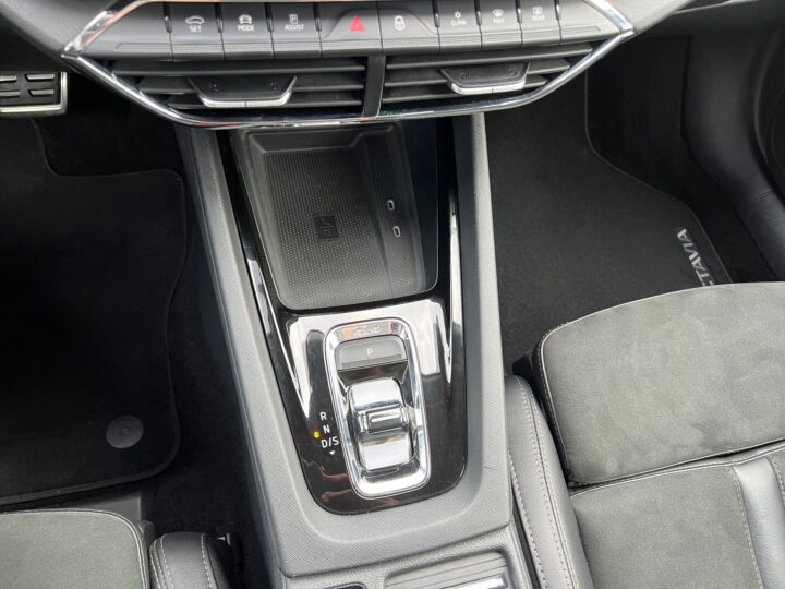 Abbildung Fahrzeugdetailansicht Skoda Octavia - Nr. 28