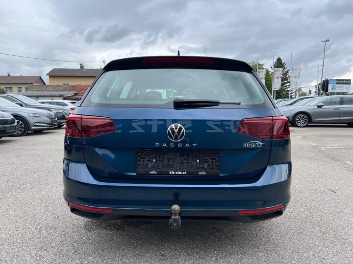 Abbildung Fahrzeugdetailansicht Volkswagen Passat Variant - Nr. 3
