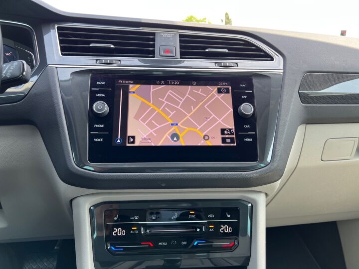Abbildung Fahrzeugdetailansicht Volkswagen Tiguan - Nr. 25