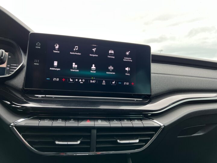Abbildung Fahrzeugdetailansicht Skoda Octavia - Nr. 18