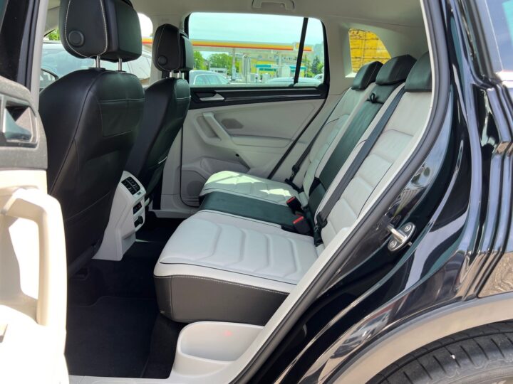 Abbildung Fahrzeugdetailansicht Volkswagen Tiguan - Nr. 13
