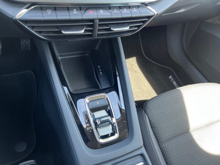Abbildung Fahrzeugdetailansicht Skoda Octavia - Nr. 27