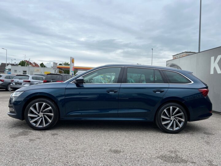 Abbildung Fahrzeugdetailansicht Skoda Octavia - Nr. 5