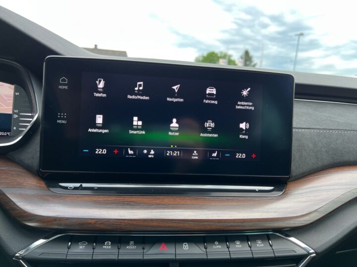 Abbildung Fahrzeugdetailansicht Skoda Octavia - Nr. 18