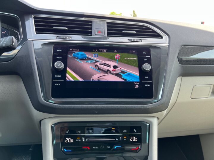 Abbildung Fahrzeugdetailansicht Volkswagen Tiguan - Nr. 23