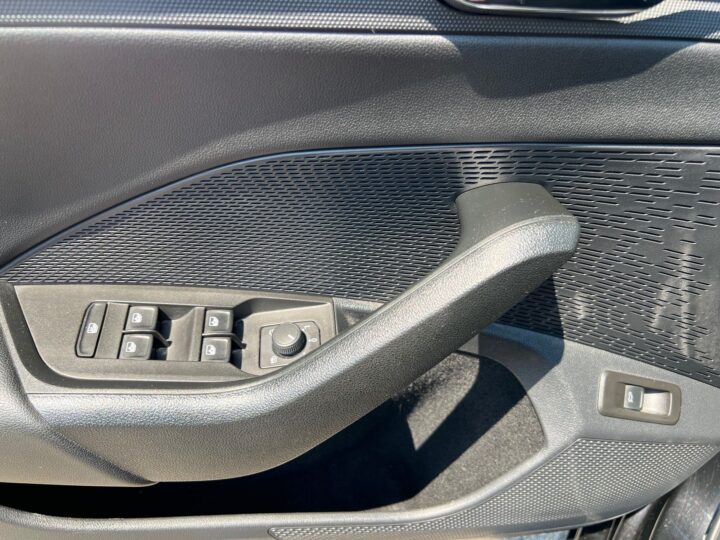 Abbildung Fahrzeugdetailansicht Skoda Octavia - Nr. 32