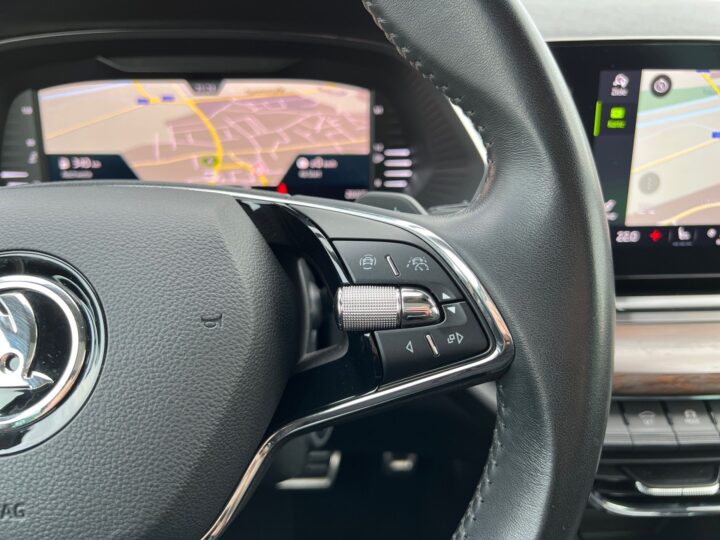 Abbildung Fahrzeugdetailansicht Skoda Octavia - Nr. 43
