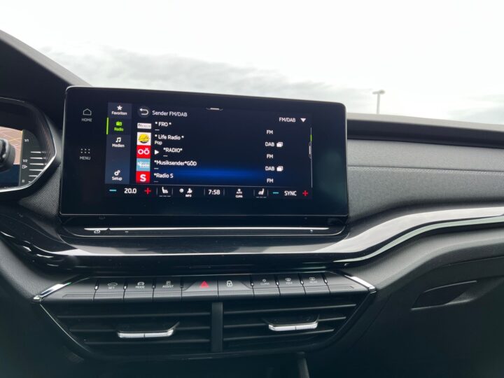 Abbildung Fahrzeugdetailansicht Skoda Octavia - Nr. 19