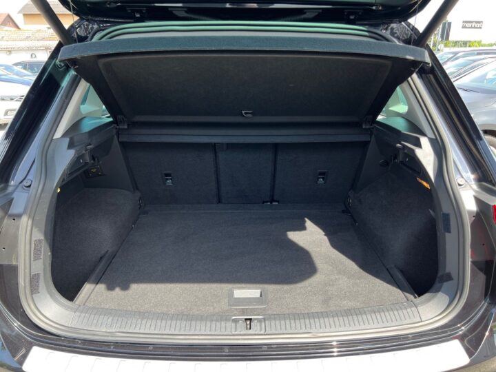 Abbildung Fahrzeugdetailansicht Volkswagen Tiguan - Nr. 14