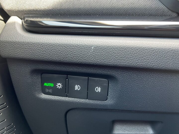 Abbildung Fahrzeugdetailansicht Skoda Octavia - Nr. 46