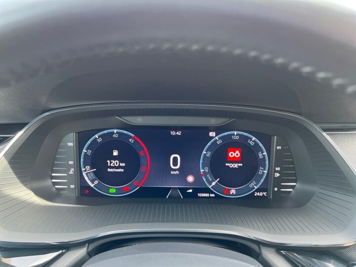 Abbildung Fahrzeugdetailansicht Skoda Octavia - Nr. 17