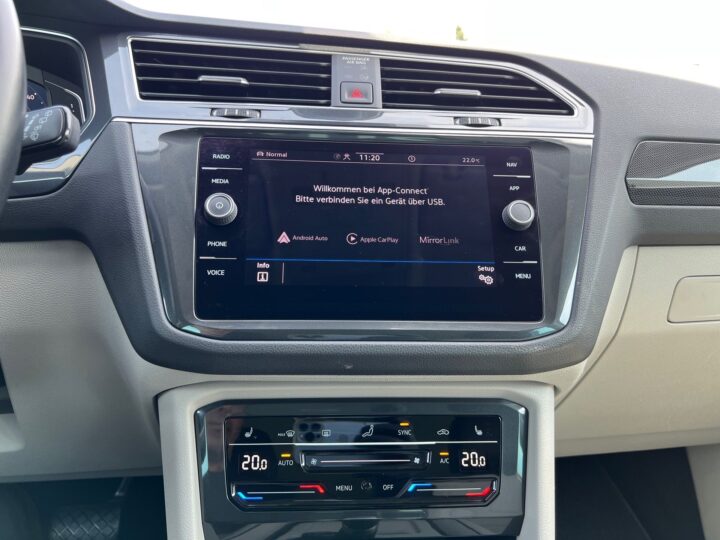 Abbildung Fahrzeugdetailansicht Volkswagen Tiguan - Nr. 22