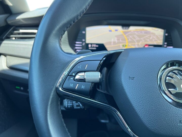 Abbildung Fahrzeugdetailansicht Skoda Octavia - Nr. 37