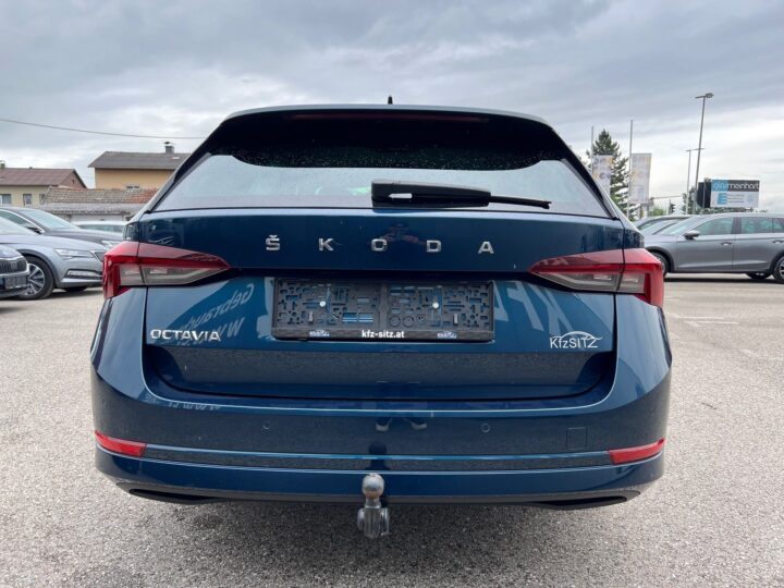 Abbildung Fahrzeugdetailansicht Skoda Octavia - Nr. 3