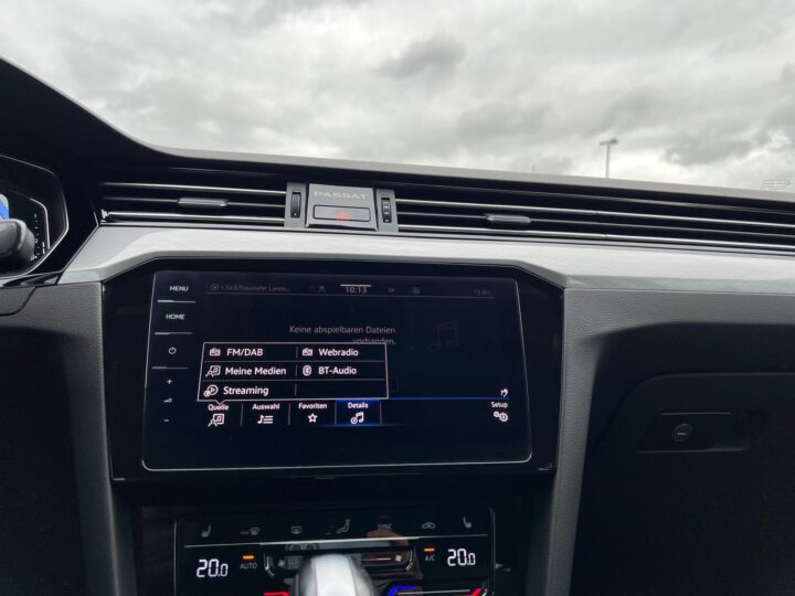 Abbildung Fahrzeugdetailansicht Volkswagen Passat Variant - Nr. 20
